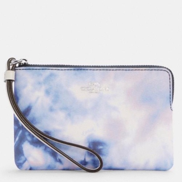Coach Handbags - Coach Corner Zip Tie Dre Wristlet